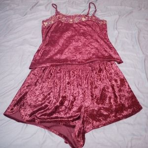 Avon Intimates Burgundy Velvet and Lace Pajama Set Size Large